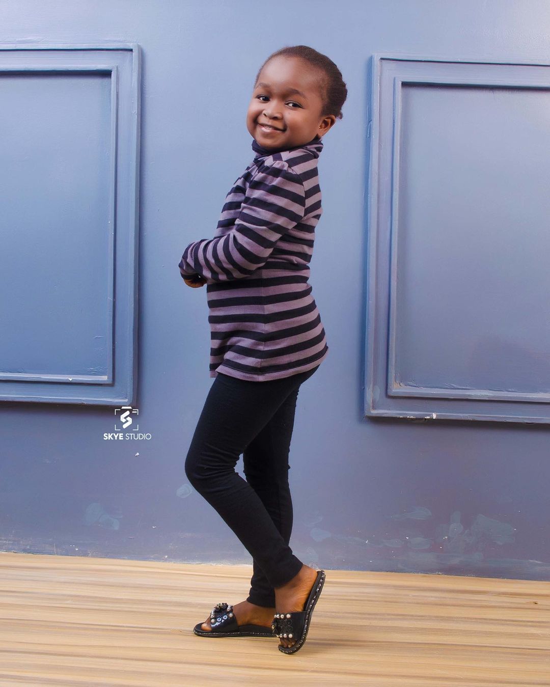 Obio Oluebube Biography, Age, Pictures, Parents, Boyfriend, Net Worth