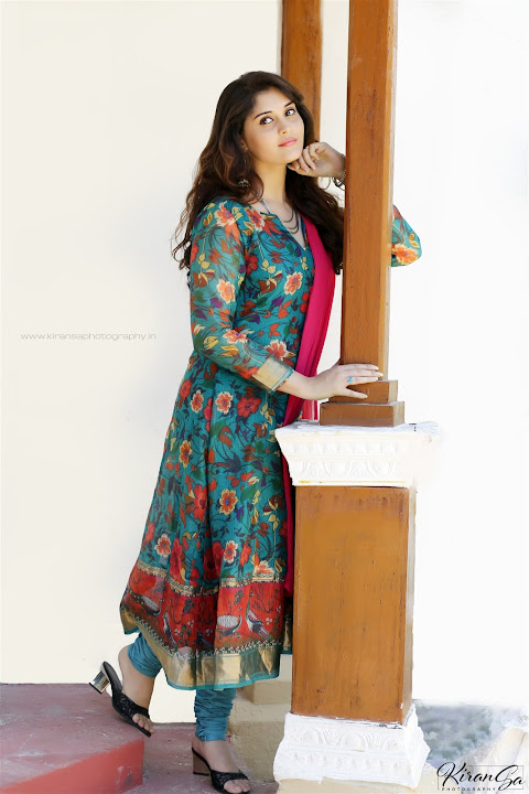 Surbhi Photoshoot by Kiran SA Photography