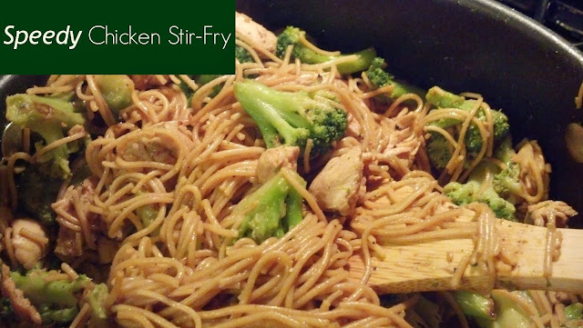 Speedy Chicken Stir-Fry cheap & easy meal to put together on busy nights. #Recipe found on #crazylou. #chicken #pasta #stirfry #broccoli
