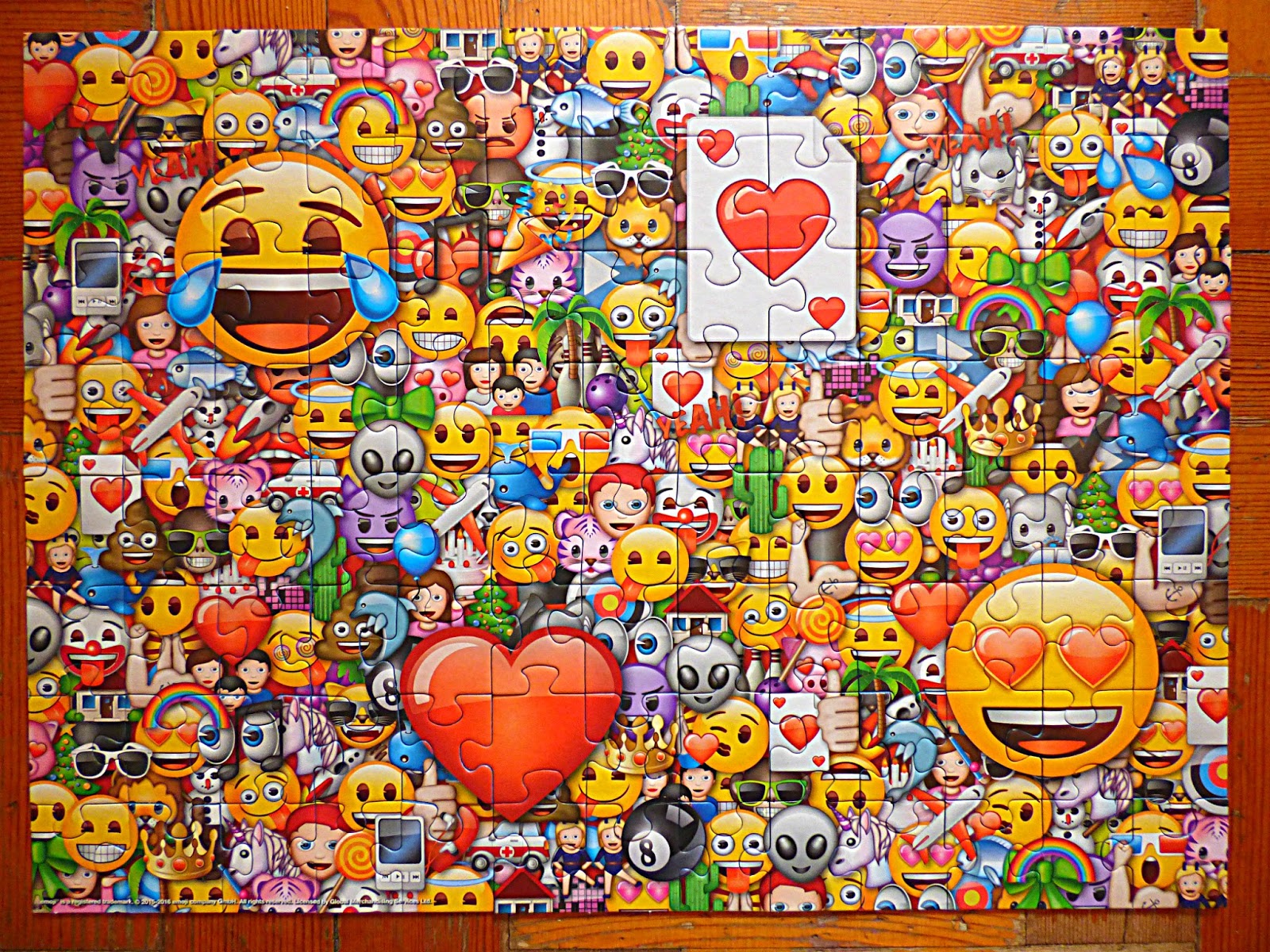 Chez Maximka: Emoji XXL100 pc puzzle from