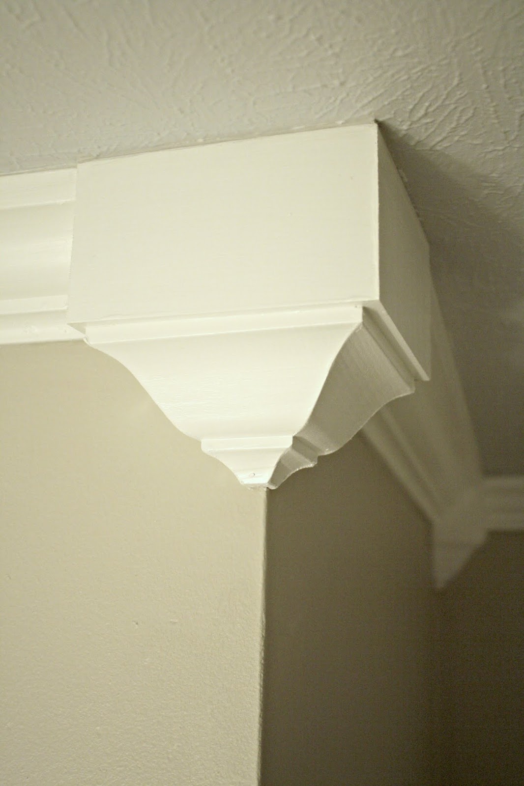 decorative corners for easy crown molding
