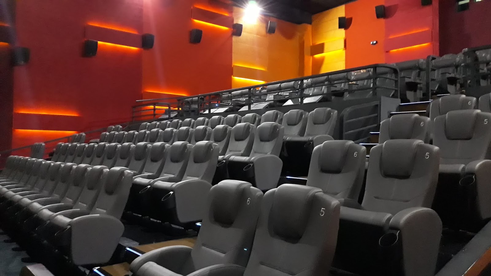 GOLD CLASS CINEMA Festival Mall Alabang [Review]