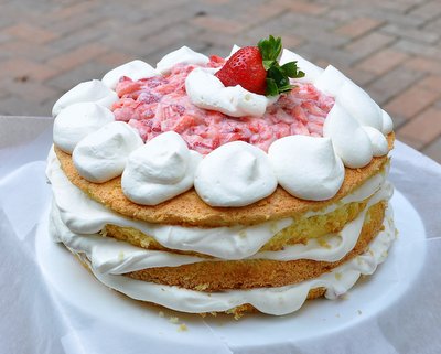 Finnish Strawberry Whipped Cream Cake ♥ KitchenParade.com, a real celebration cake, especially traditional for birthdays and Midsummer.