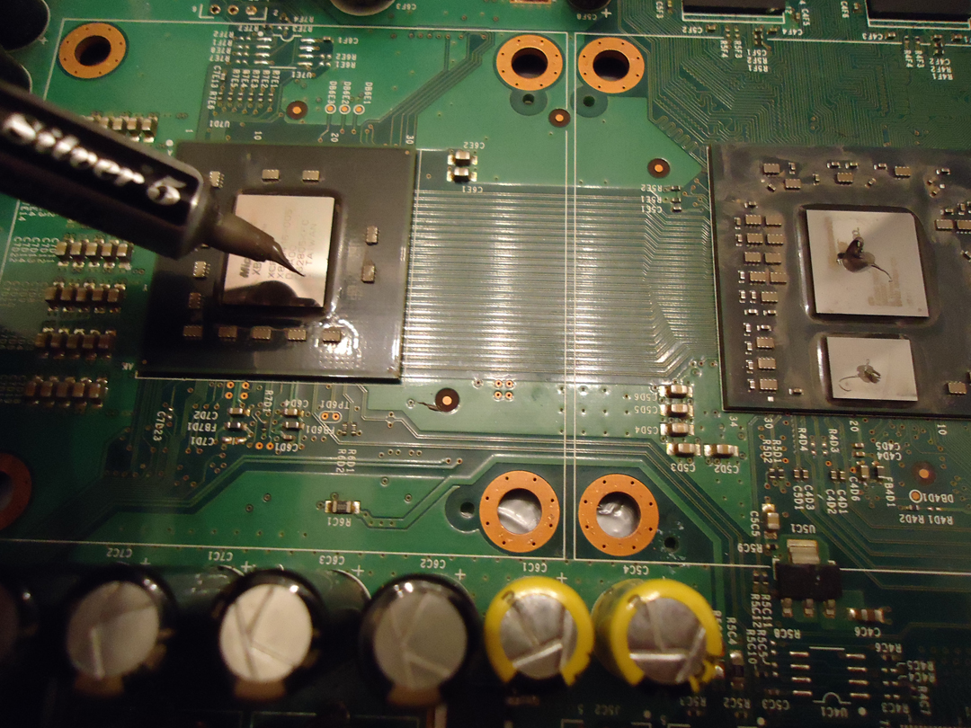 DIYgaming Fix the RRoD with a Heat Gun Reflow