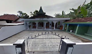 Masjid Dusun Gareng Kidul Hadiluwih Ngadirojo Pacitan