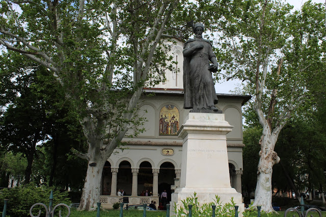 Paren el mundo que me subo: BUCAREST