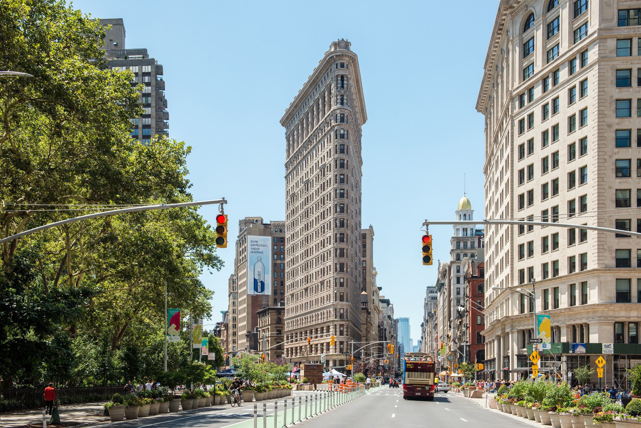 Flatiron Building A Three Sided Story Of New York City