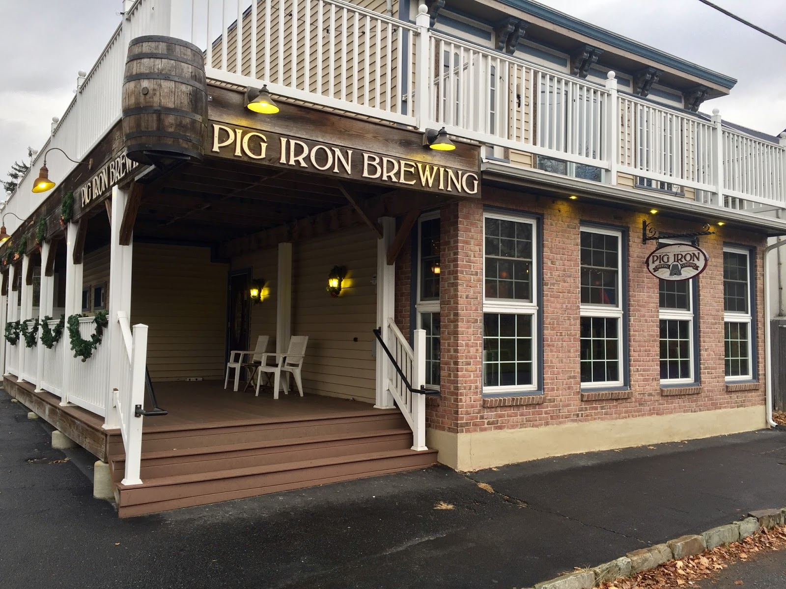 Retired Guys Beer Afternoon Pig Iron Brewing Company, Marietta Bar 128