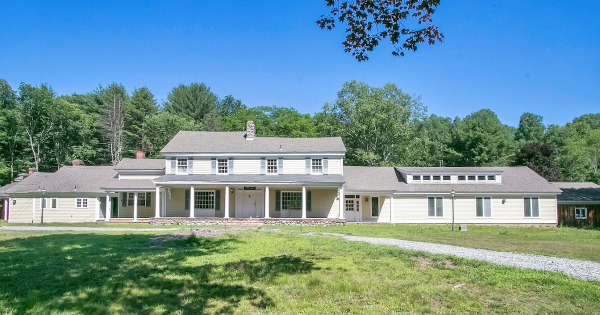 Sweet House Dreams 1872 Colonial with Many Additions and Indoor Pool