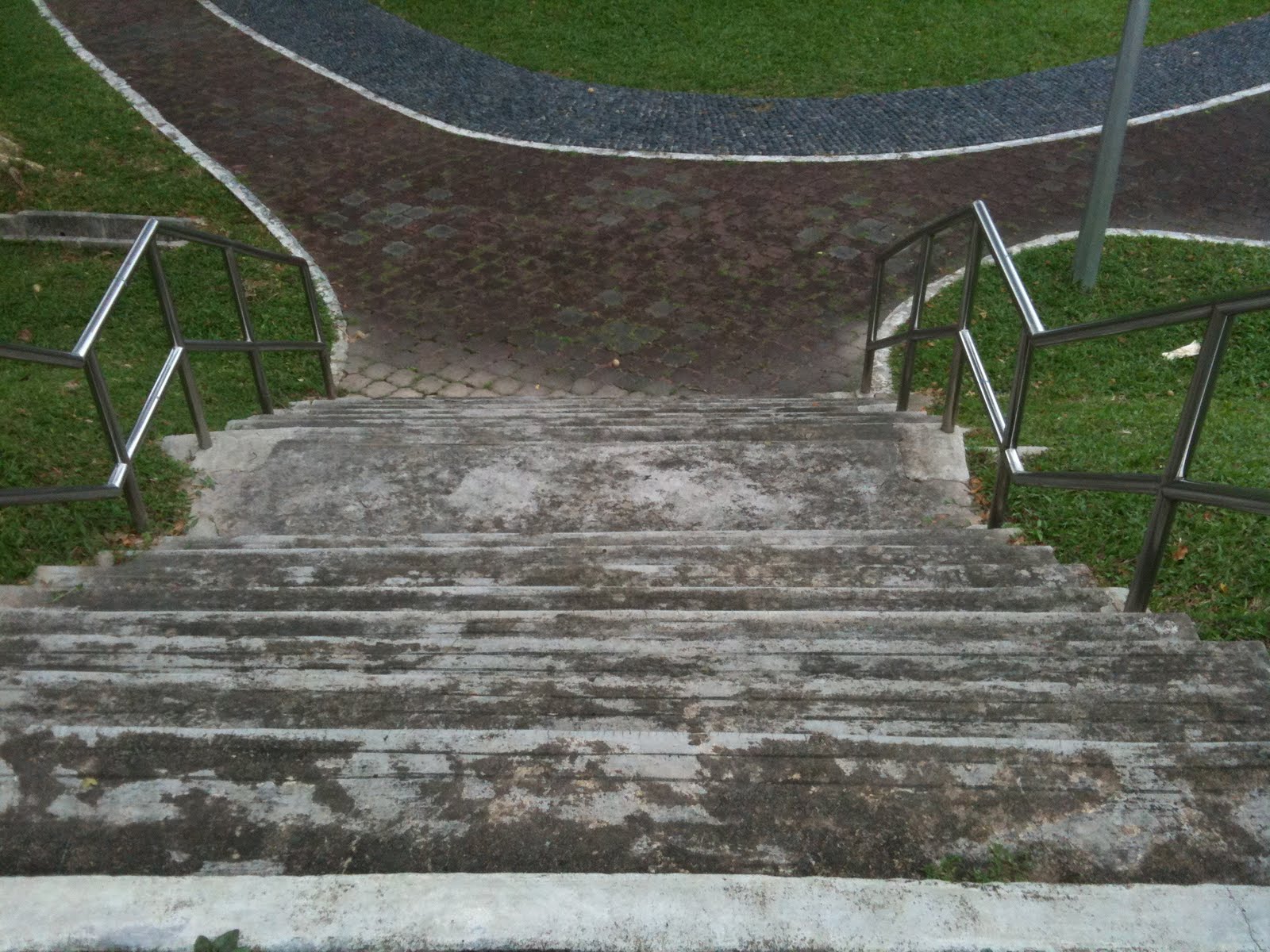 Language arts blog: Pictures of my neighbourhood