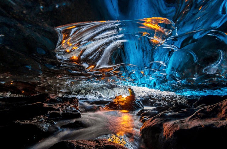 5. Skaftafell Ice Cave, Vatnajökull National Park - Top 10 Things to See and Do in Iceland