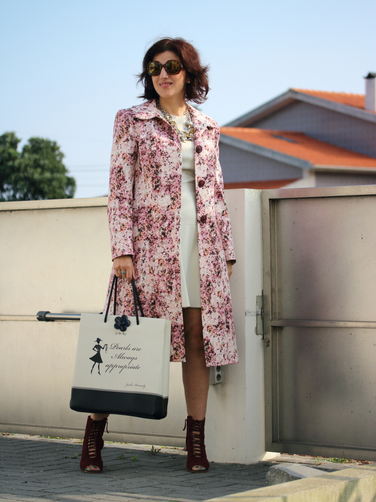 Tany et La Mode: The Cassock coat (self-made) came out to play! – O ...