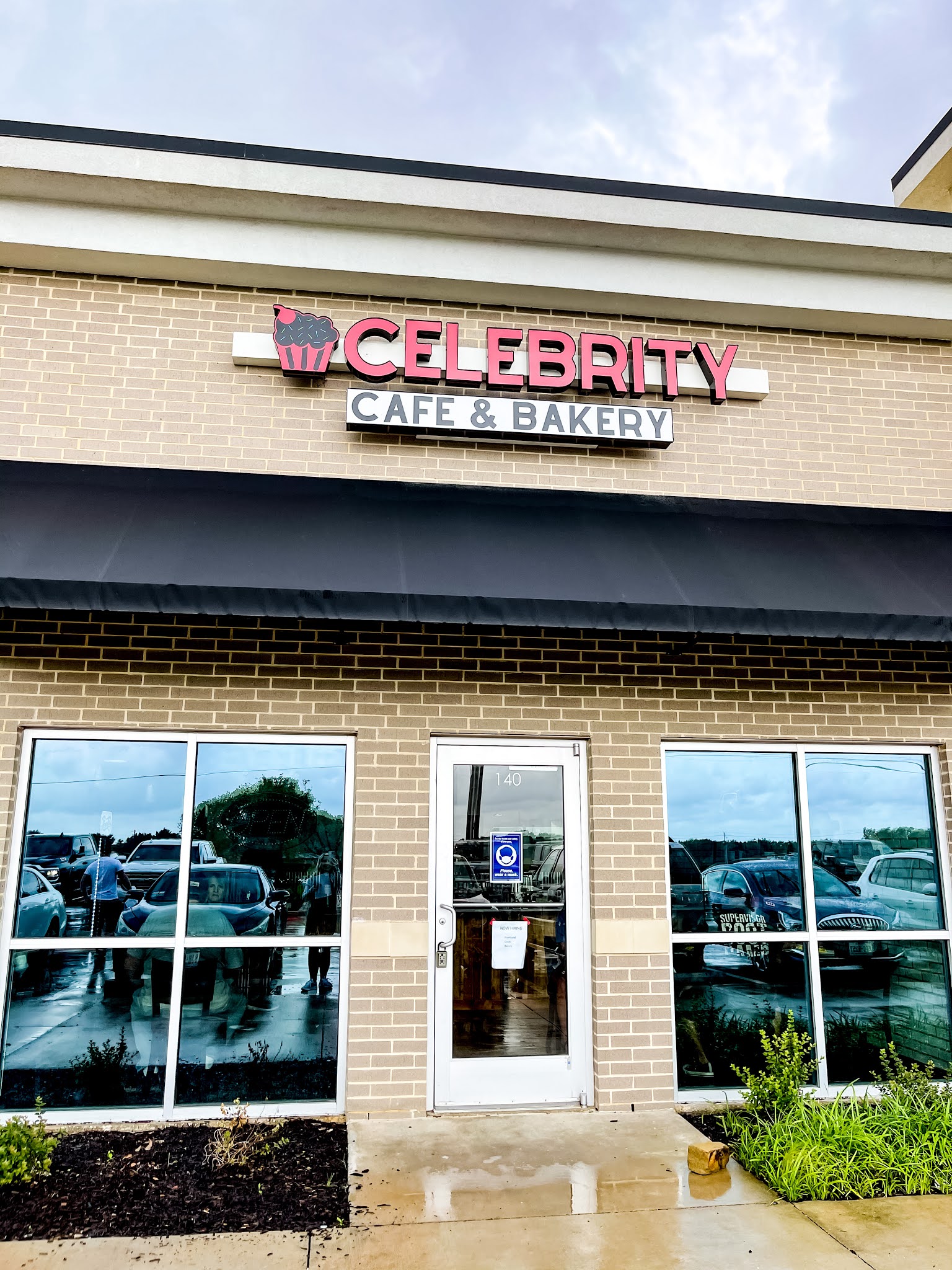 {Celebrity Bakery // Waxahachie, TX} HALL AROUND TEXAS