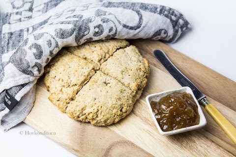Gingerbread Scones