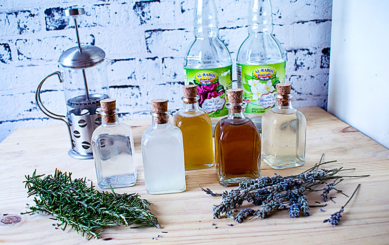 Cómo Usar Hierbas para Hacer Tónicos Digestivos Naturales Cómo Usar Hierbas para Hacer Tónicos Digestivos Naturales