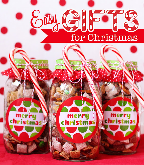 25 ADORABLE Homemade Christmas Edible Gifts... So yummy and cute. the36thavenue.com