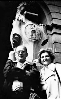 Witold Szolginia z żoną podczas pierwszego od wojny pobytu we Lwowie,1968 Fot. http://www.polska1918-89.pl
