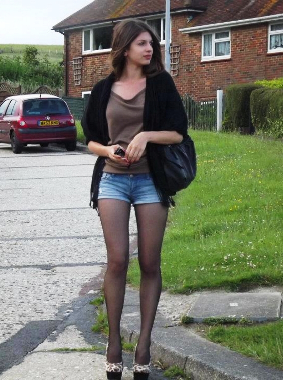 20 ideas to wear jeans shorts and pantyhose Pantyhose, tights