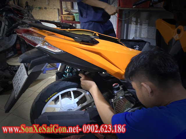 Mẫu sơn xe Honda vario màu cam bóng cực đẹp