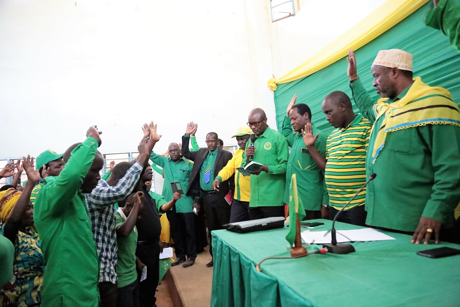 kitabu cha malenga wapya kitabu cha malenga wapya