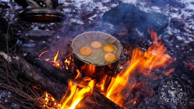 Jajka sadzone z ogniska
