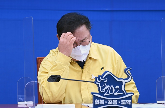 이 이미지는 대체 속성이 비어있습니다. 그 파일 이름은 origin_%25EC%2583%259D%25EA%25B0%2581%25EC%259E%25A0%25EA%25B8%25B4%25EA%25B9%2580%25ED%2583%259C%25EB%2585%2584%25EC%259B%2590%25EB%2582%25B4%25EB%258C%2580%25ED%2591%259C.jpg입니다