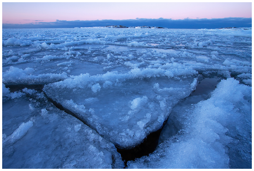 Julian Bunker Photography Large sheets of Ice in Lake Superior