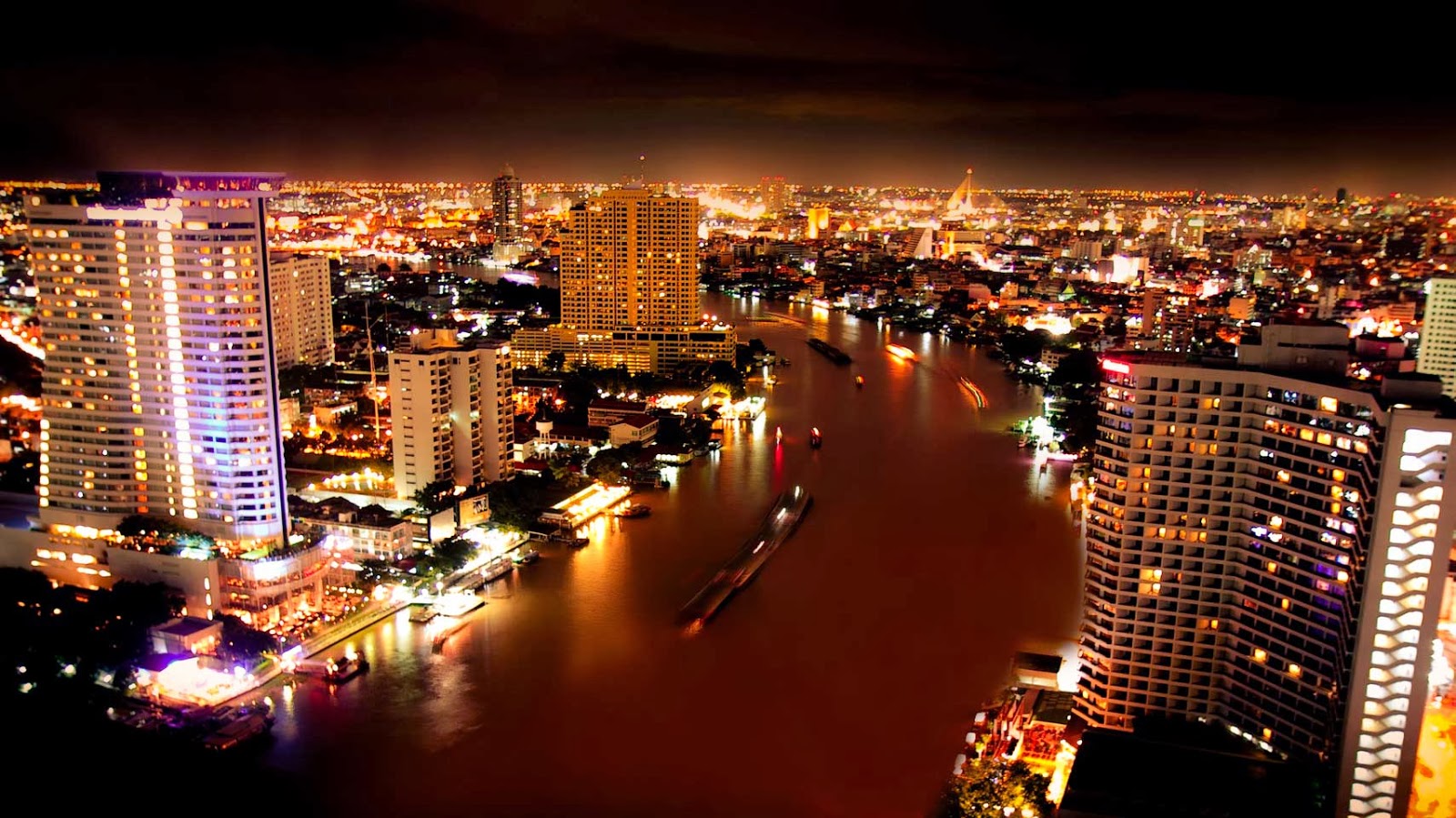 Бангкок вечером. Вечерний Бангкок. Ночной Бангкок. Бангкок ночью. Тайланд ночной город.