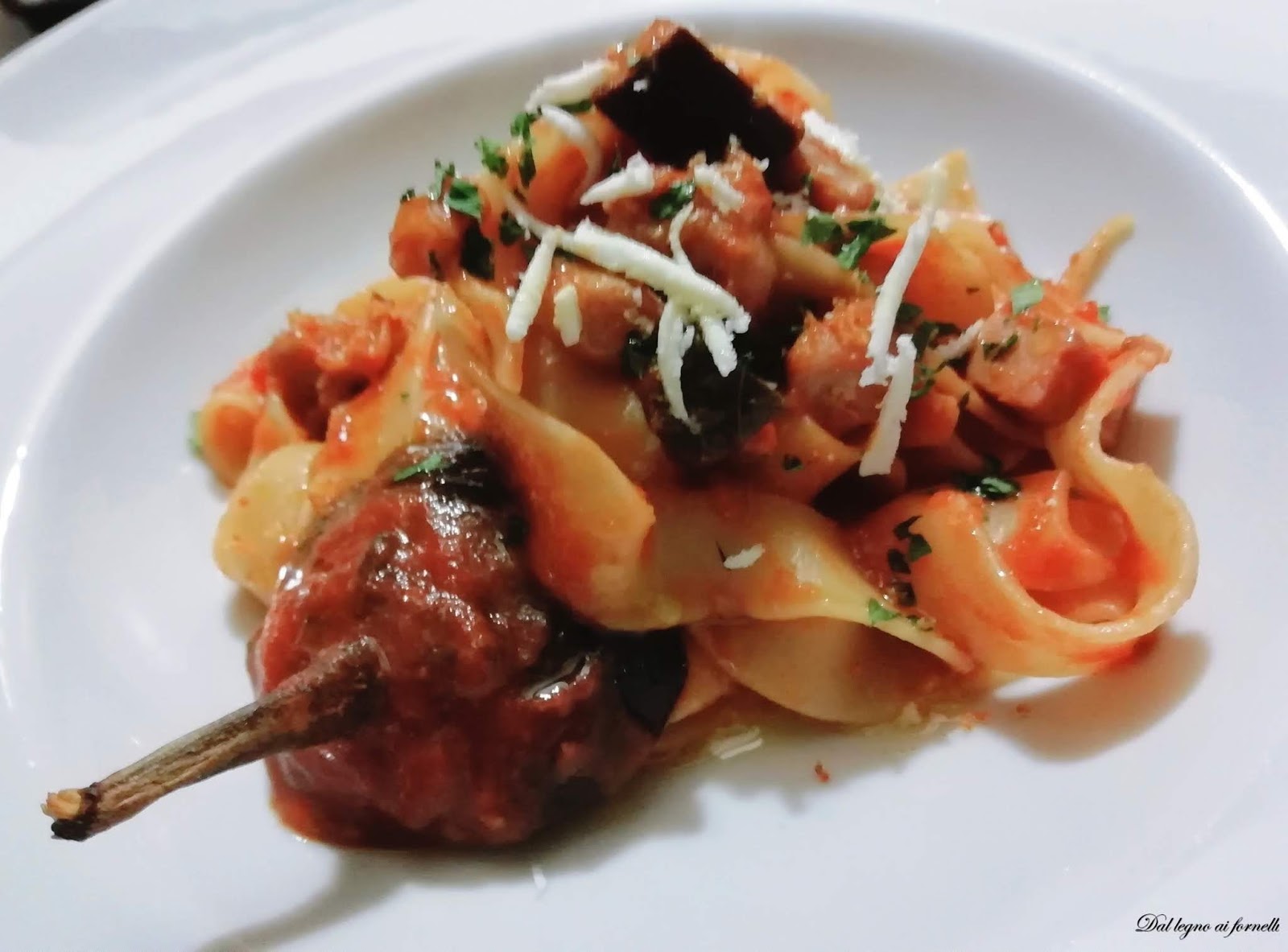 Pappardelle alla Norma innamorata.