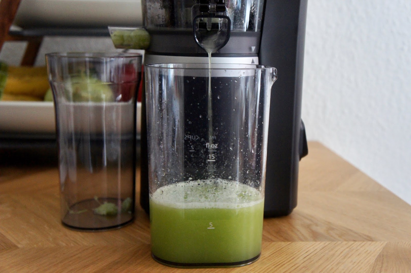 REZEPT glutenfreie Hafermilch mit dem Panasonic SlowJuicer MJL700 ♥