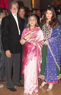 Amitabh family in Genelia marriage reception