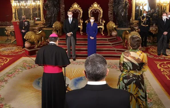 Queen Letizia wore a new navy long dress by Alejandro De Miguel