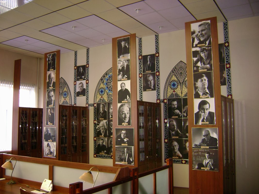 читальный зал в вузе японии. зал электронных ресурсов. библиотека ургпу. библиотека ургпу. библиотека ургэу.