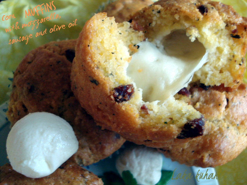 Corn muffins with mozzarella, sausage and olive oil by Laka kuharica: cheesy savory muffins full of Mediterranean flavors.