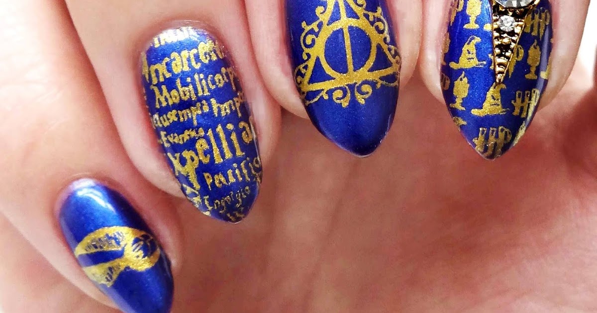 Lacquered Lawyer | Nail Art Blog: Indigo Incantation