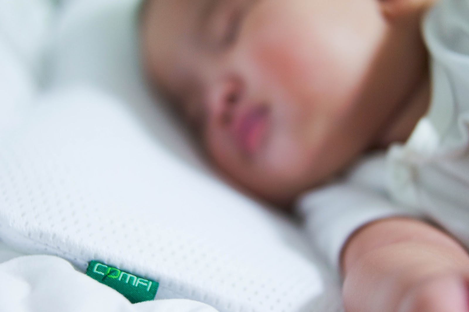 comfi baby pillow