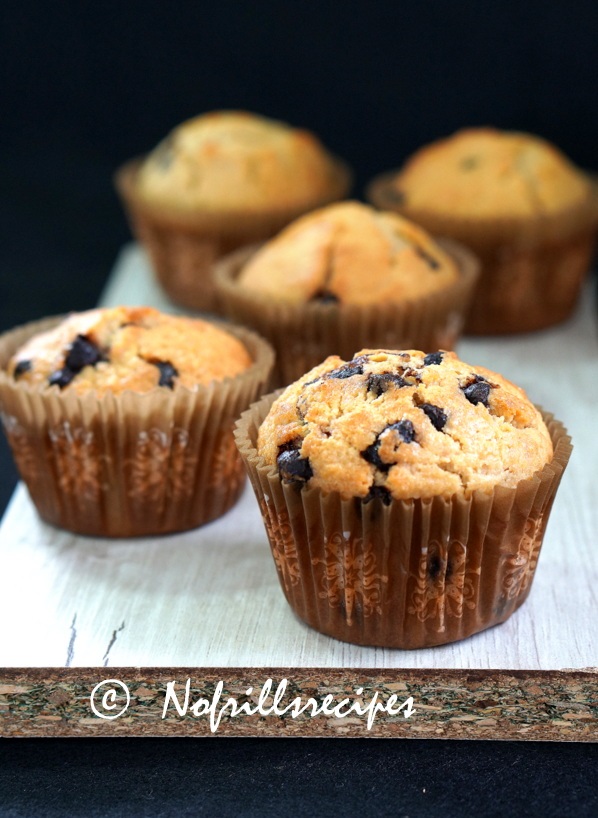 Applesauce ChocChip Wholemeal Muffins 苹果巧克力全麦玛芬