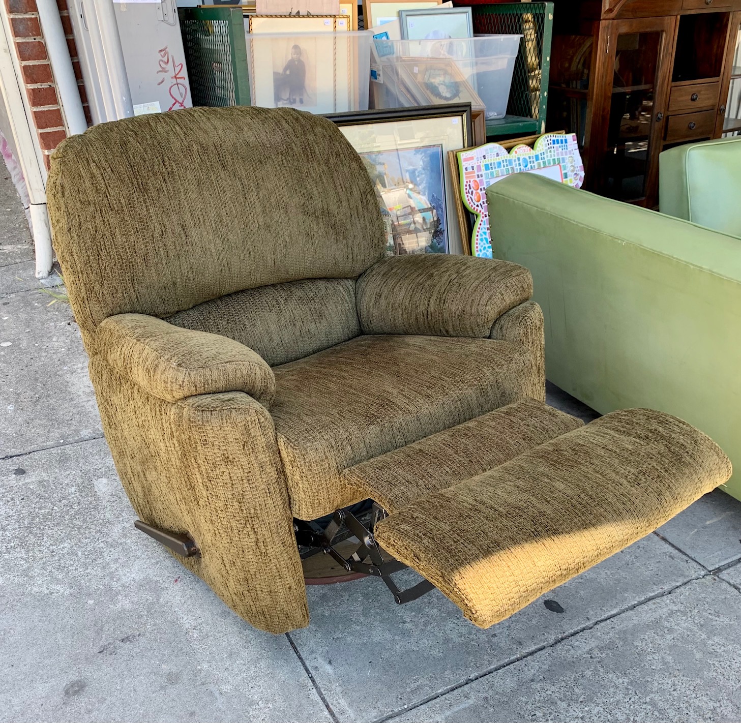 UHURU FURNITURE & COLLECTIBLES SOLD 107076 Manual Recliner that