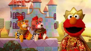 Elmo the Musical Prince Elmo the Musical, two royal mice guards, dragon, The Friendly Froggies Five, Velvet, Over Under Through, Froggy Quintet, Dragon Breath, Stinky Things, Sesame Street Episode 4315 Abby Thinks Oscar is a Prince season 43