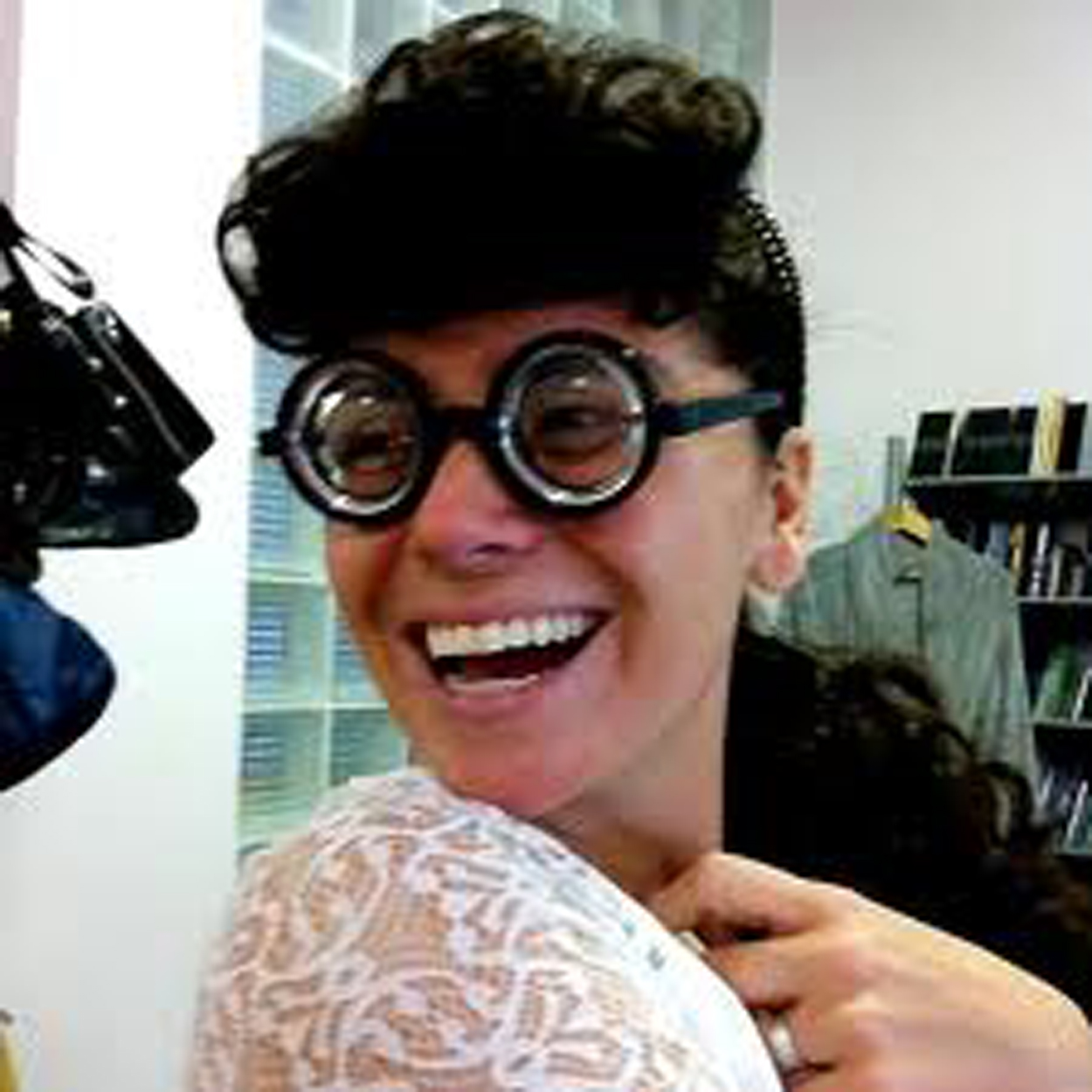 Pessoa Com Oculos Fundo De Garrafa Pessoa Com Oculos Fundo De Garrafa