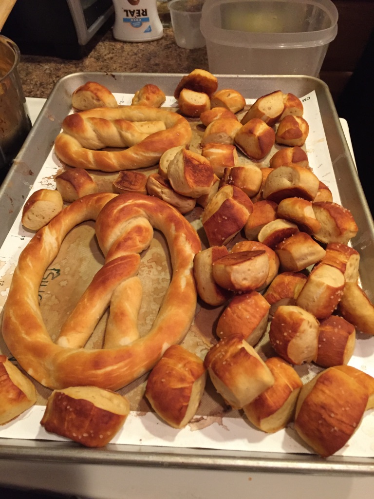 Soft Pretzels Like Auntie Anne's and Wetzel Pretzels Food Generalist