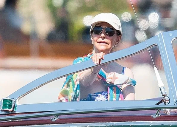 King Carl Gustaf and Queen Silvia  on holiday at the L'Escalet Beach in Ramatuelle, near St-Tropez