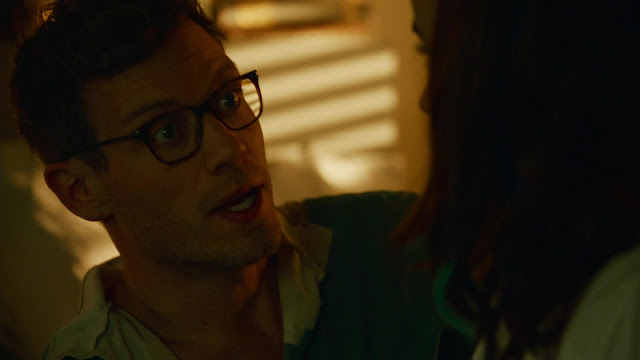 ausCAPS Barrett Foa shirtless in NCIS Los Angeles 921 