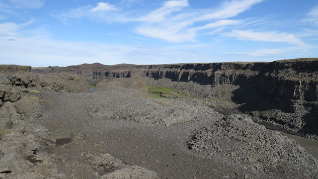Islandia Agosto 2014 (15 días recorriendo la Isla) - Blogs de Islandia - Día 8 (Dettifoss - Volcán Viti - Leirhnjúkur - Hverir) (5)