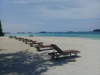 Paket Wisata Pulau Pelangi Paket Wisata Pulau Pelangi