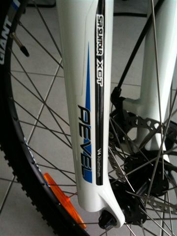 giant revel 3 2012
