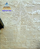 Ukiran relief kayon dan wayang arjuna untuk tempel di dinding ukuran besar di Lapangan golf Halim perdana kusuma, Jakarta Timur