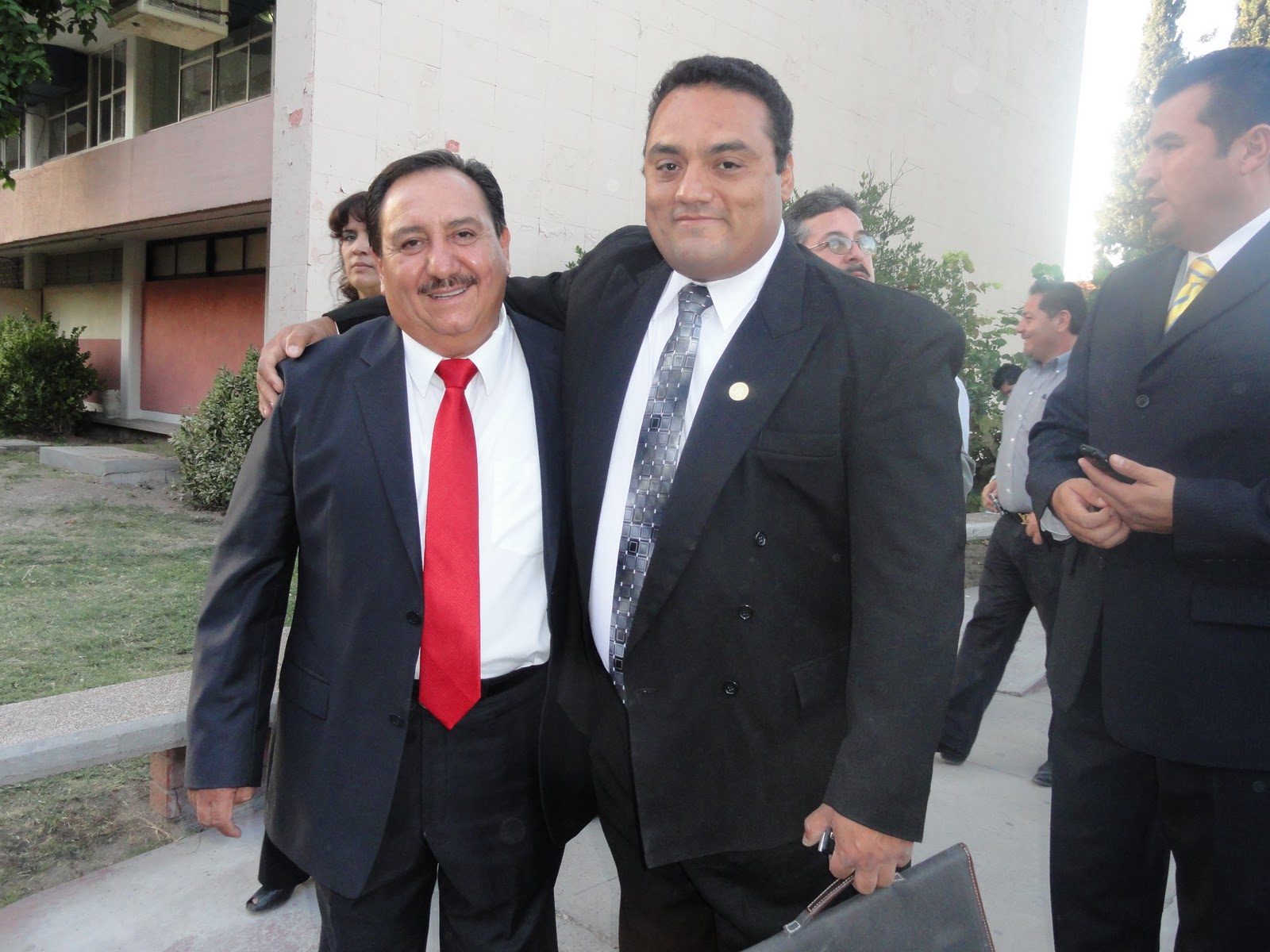 Alfredo Lara / Blog octubre 2011