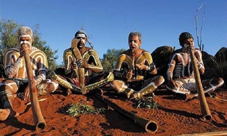 Benarkah Suku Aborigin Adalah Penduduk Asli Australia Naviri Magazine