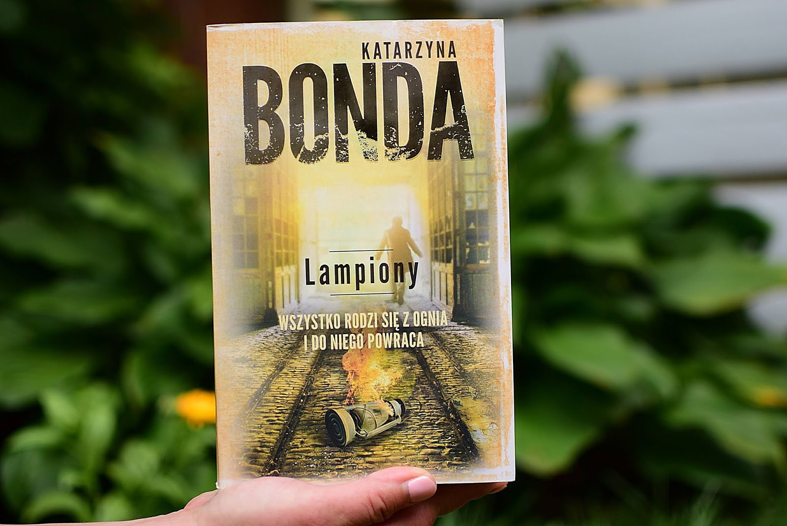 Okularnik Cztery Zywioly Tom 2 Bonda Katarzyna Ksiazka W Sklepie Empik Com